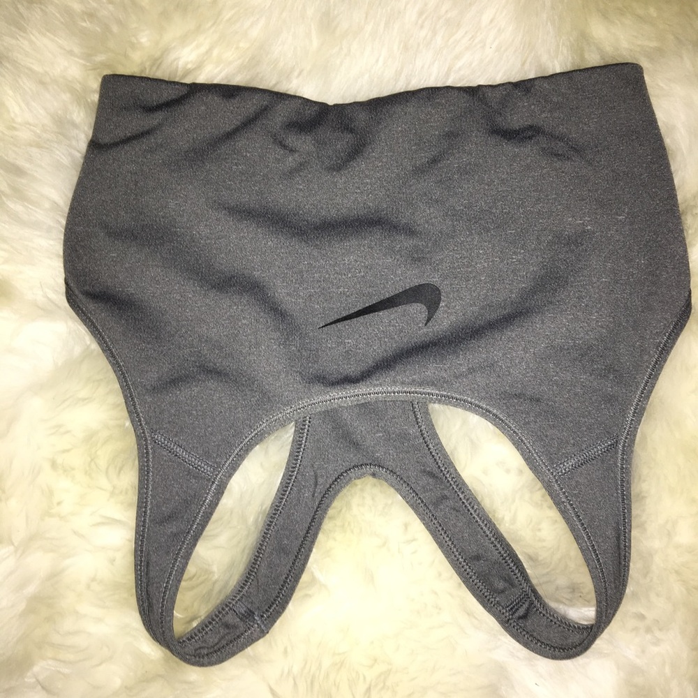 Grey Nike Sportbra